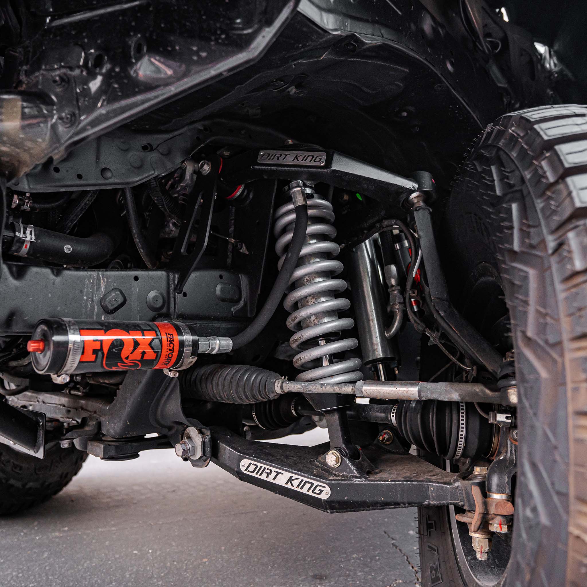 Long Travel Kit - Image 15